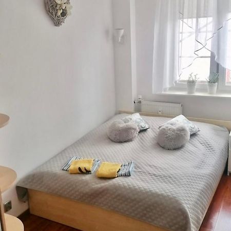 Kawalerka „Kubanczyk”, Gdansk Appartement Buitenkant foto